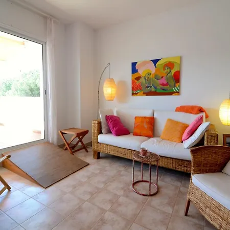 Apartment 3-bedroom In